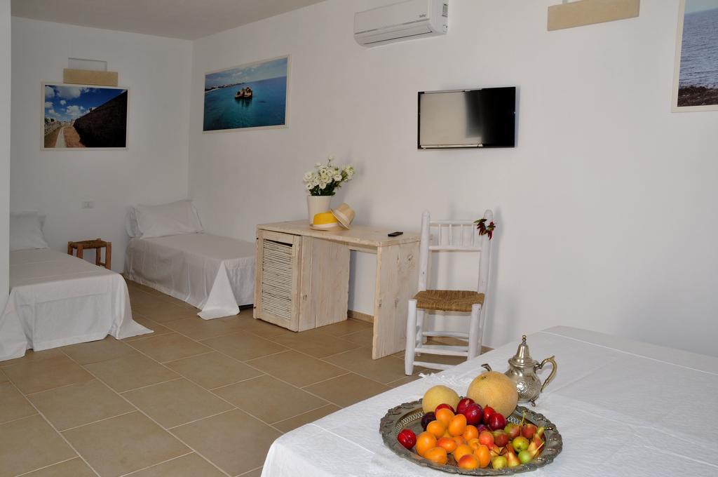 Agriturismo La Turrita Sant'Andrea (Apulia) Quarto foto
